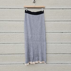Story gray maxi sweater skirt with black and beige trim size XS